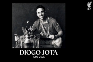 ewc-利物浦官方社媒晒视频悼念若塔:我们的葡萄牙小伙子,永恒